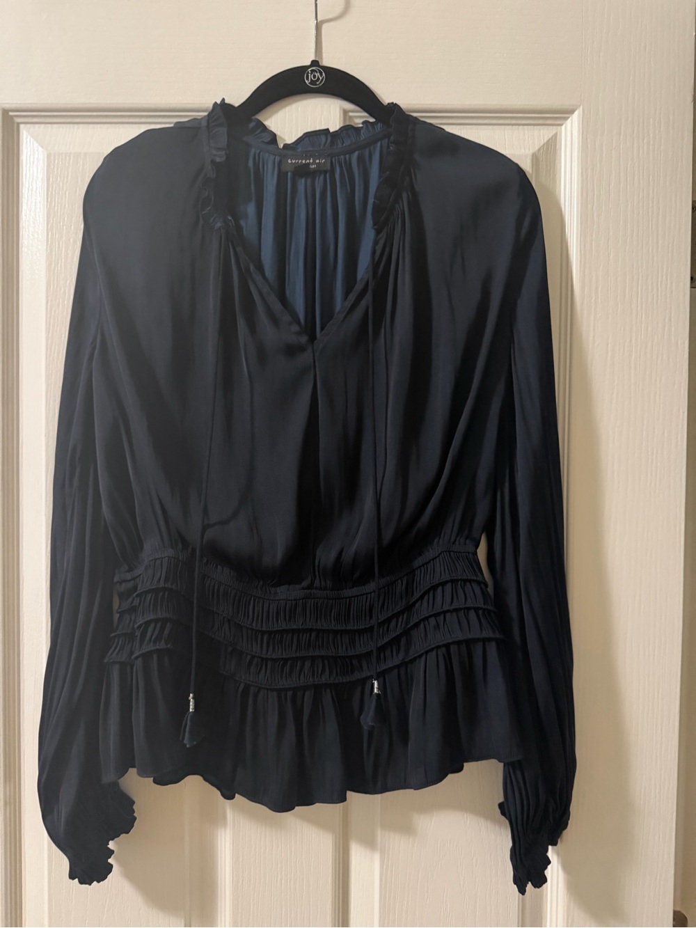 Current Air Navy V-Neck Long-Sleeve Blouse with Smocked Waist size Large